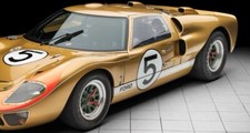 GT40 Ford Le Mans Race Car Classic Racer Spor...