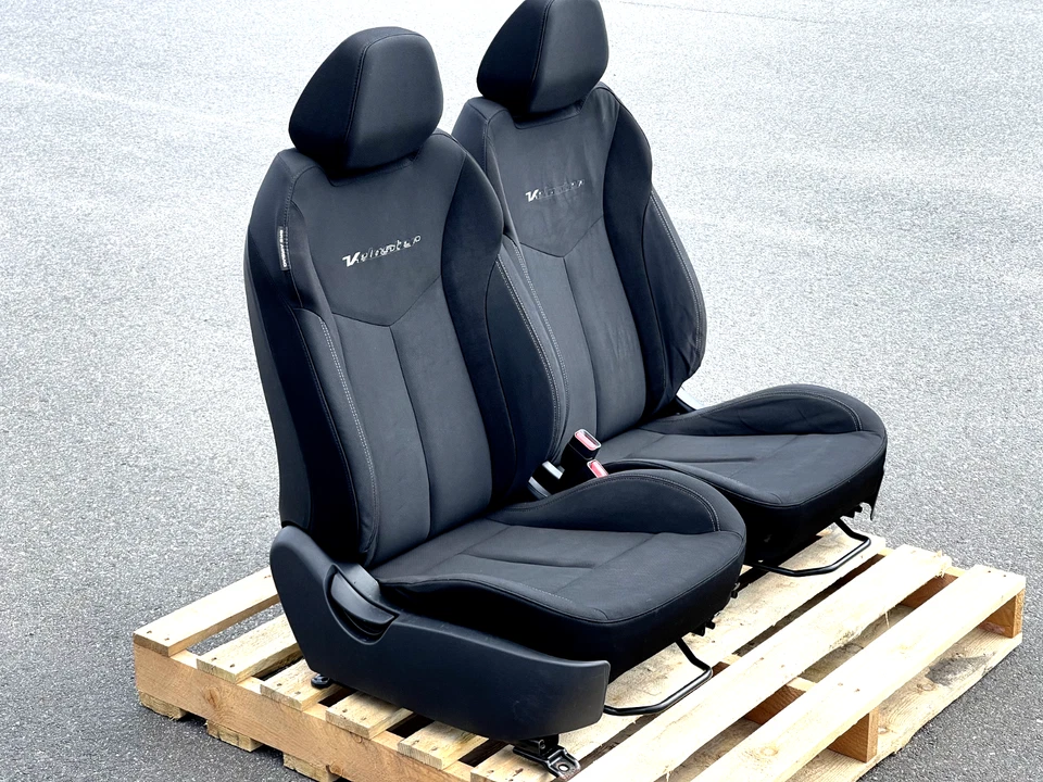 Hyundai Veloster 2012-2015 OEM asientos de tela delanteros izquierdo y derecho gris oscuro Foto 4 de 4