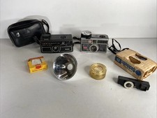 VTG Kodak Instamatic lot cameras 404, 44, Accessories Bulbs, Case - Not Tested
