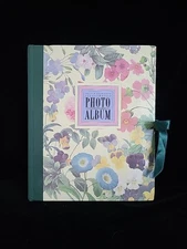 Vintage 1994 "An Old Fashioned, The Country Diary Photo Album" 