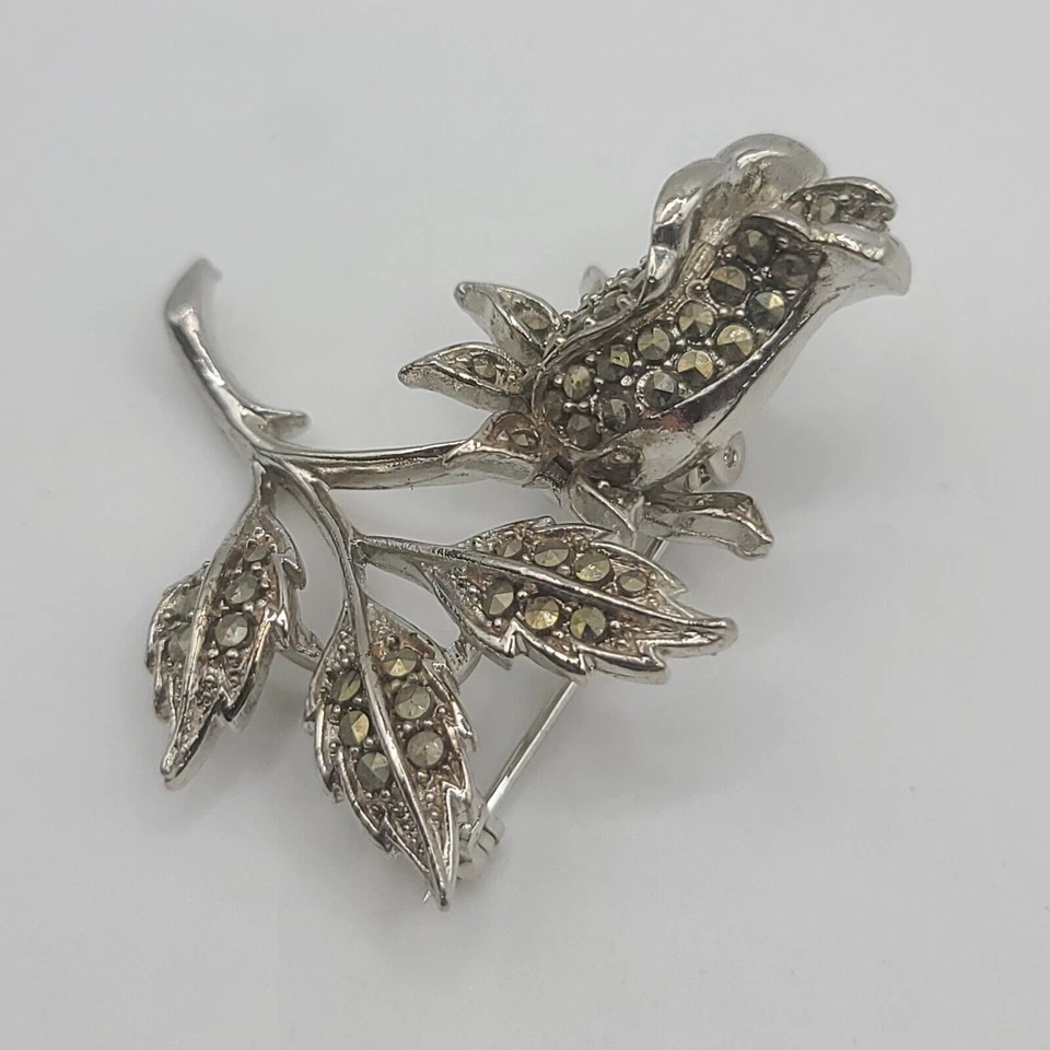 Vintage Lisner Brooch Marcasite Flower Signed - Image 4 of 4