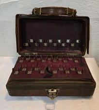 Vintage Leather Apothecary Doctor's Medical Leather Travel Bag Veterinary / Dent