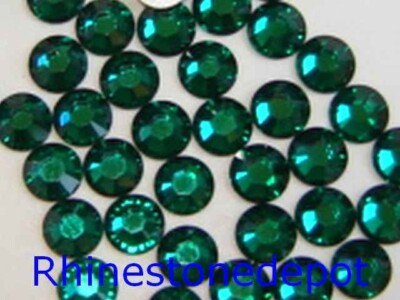 SS20  EMERALD Green  Preciosa Maxima Rhinestones 72 pcs
