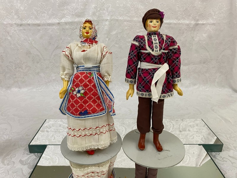 Traditional Provencal Clay Dolls Man & Woman Handmade European Peasant Folk Art