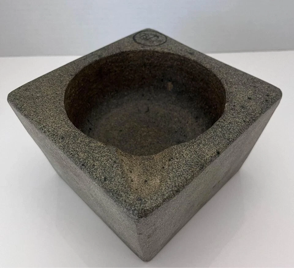 Iconic Palm Restaurant Stone Mortar. Missing Pestle
Opens in a new window or tab