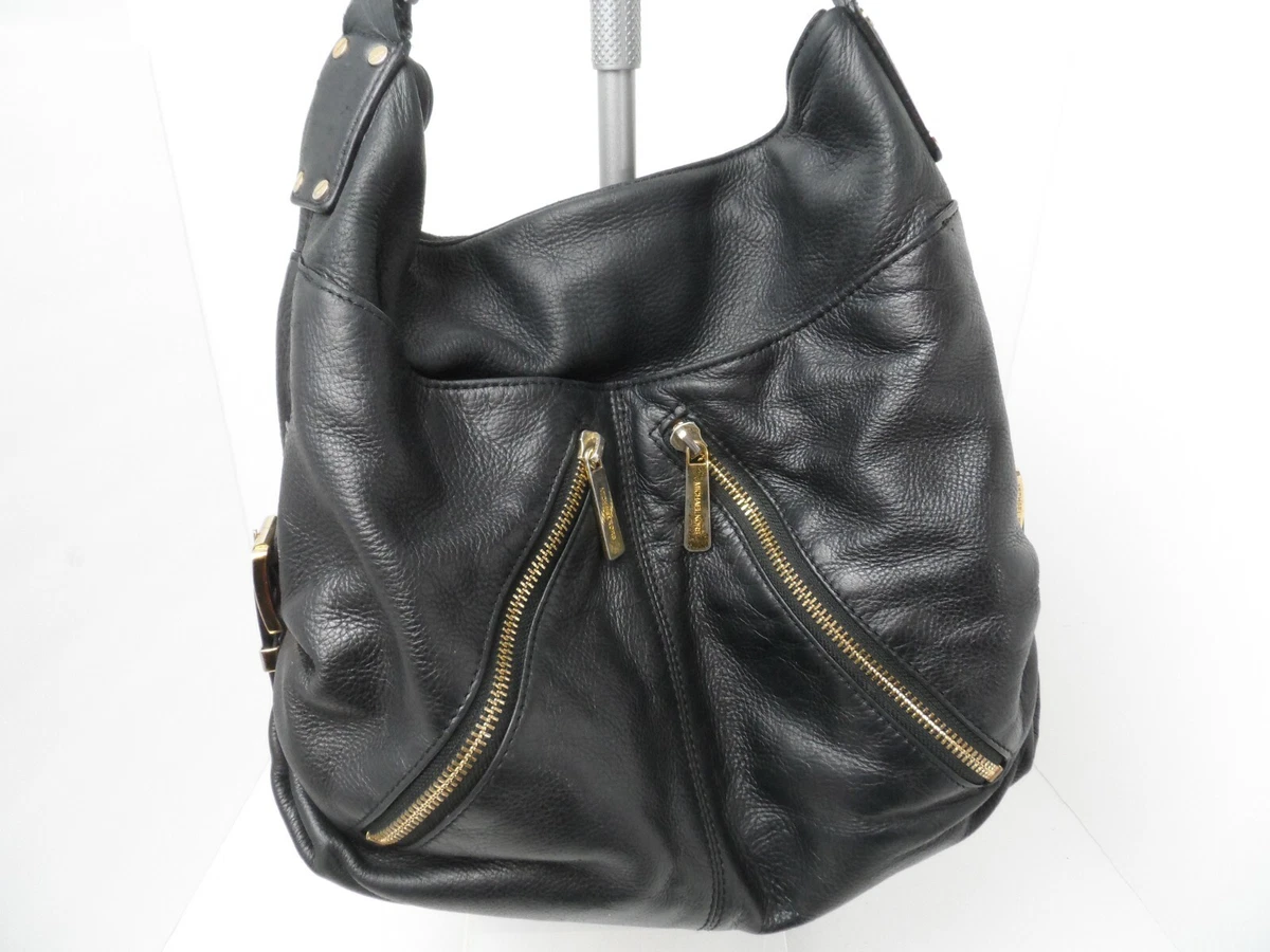Michael kors best sale black hobo purse