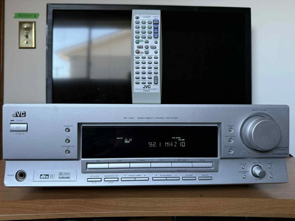 JVC RX-5042 AV Receiver – DTS/Dolby Digital – 5.1 Surround – Tested  - Image 2 of 3