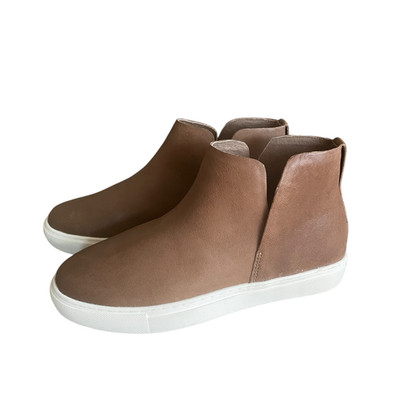 BIRDIES The Falcon Size 9.5 Brown Leather Water Resistant Sneaker Booties NWOT