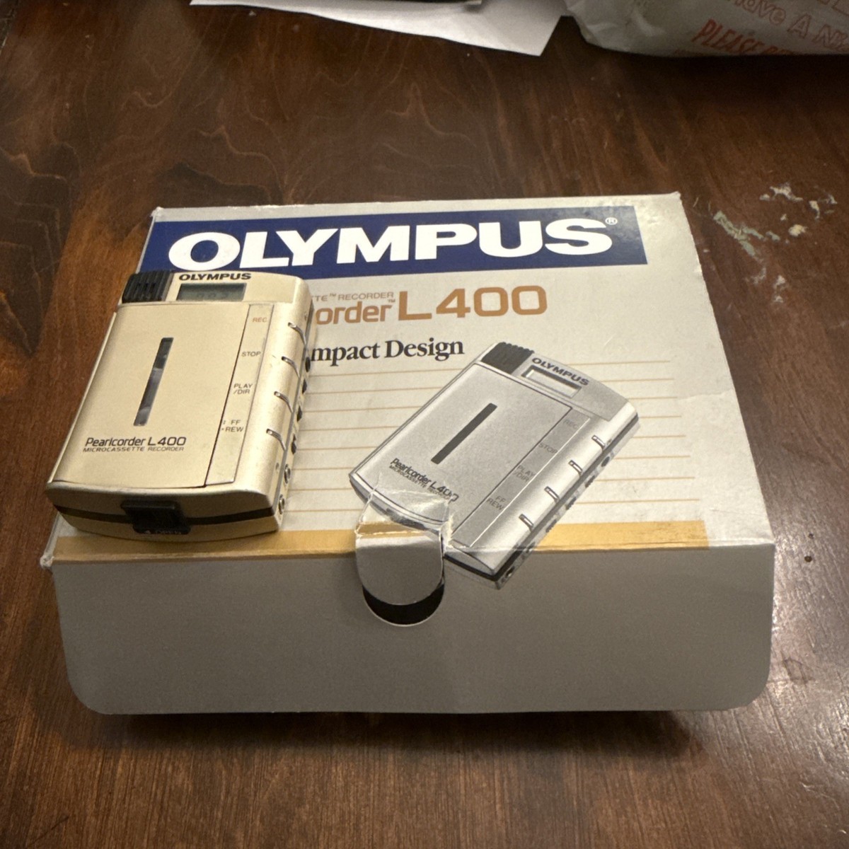 Olympus Pearlcorder L400 Microcassette Recorder Micro Cassette