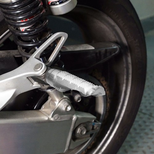 R-FIGHT Silver Rear Foot Pegs For Aprilia Dorsoduro 750 09 10 11 12 13 14 15 16 - Picture 2 of 6