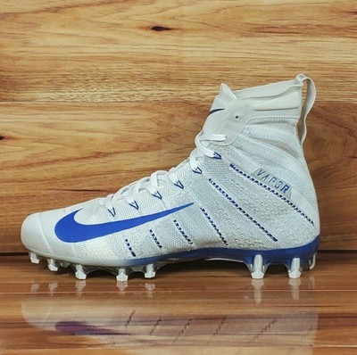 size 10.5 football cleats