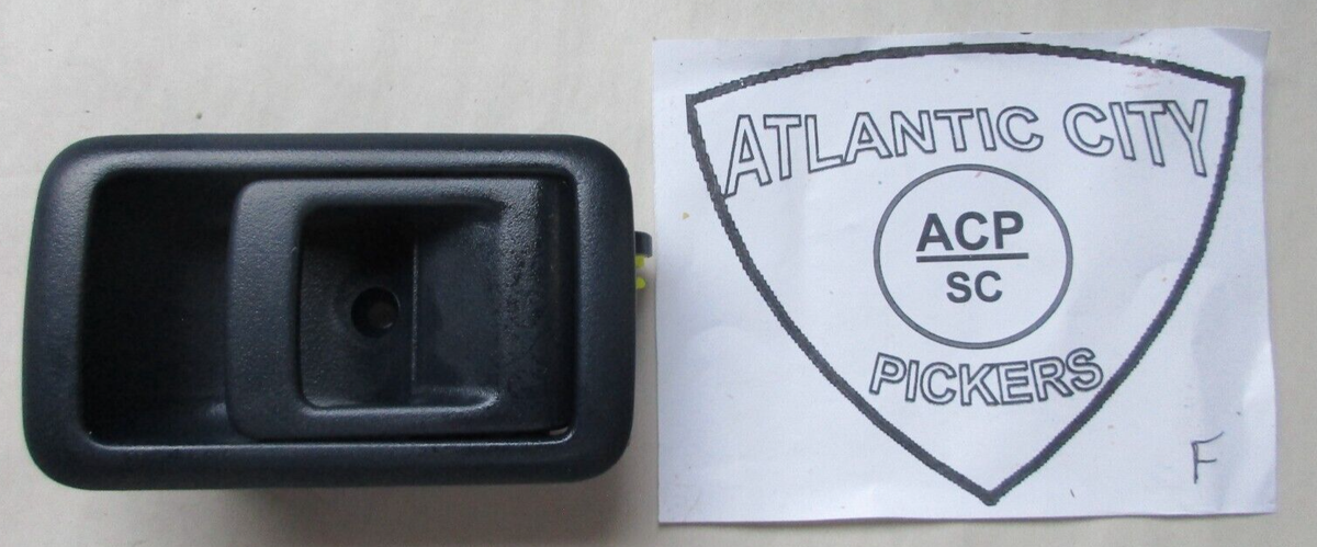 TOYOTA 69206-32020-04 INSIDE DOOR HANDLE | eBay