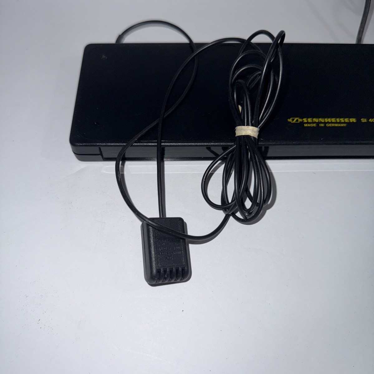 SENNHEISER - Vintage INFRARED MULTICHANNEL TRANSMITTER SI 405 SY