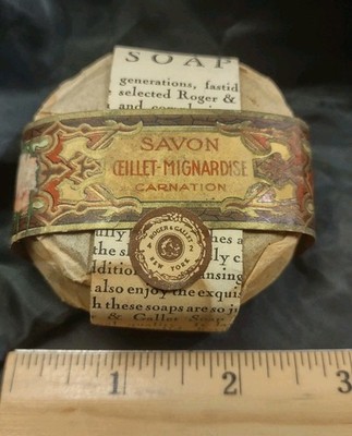 Roger & Gallet Carnation Vintage Soap Bar Paper Wrap & Label New York Sticker 