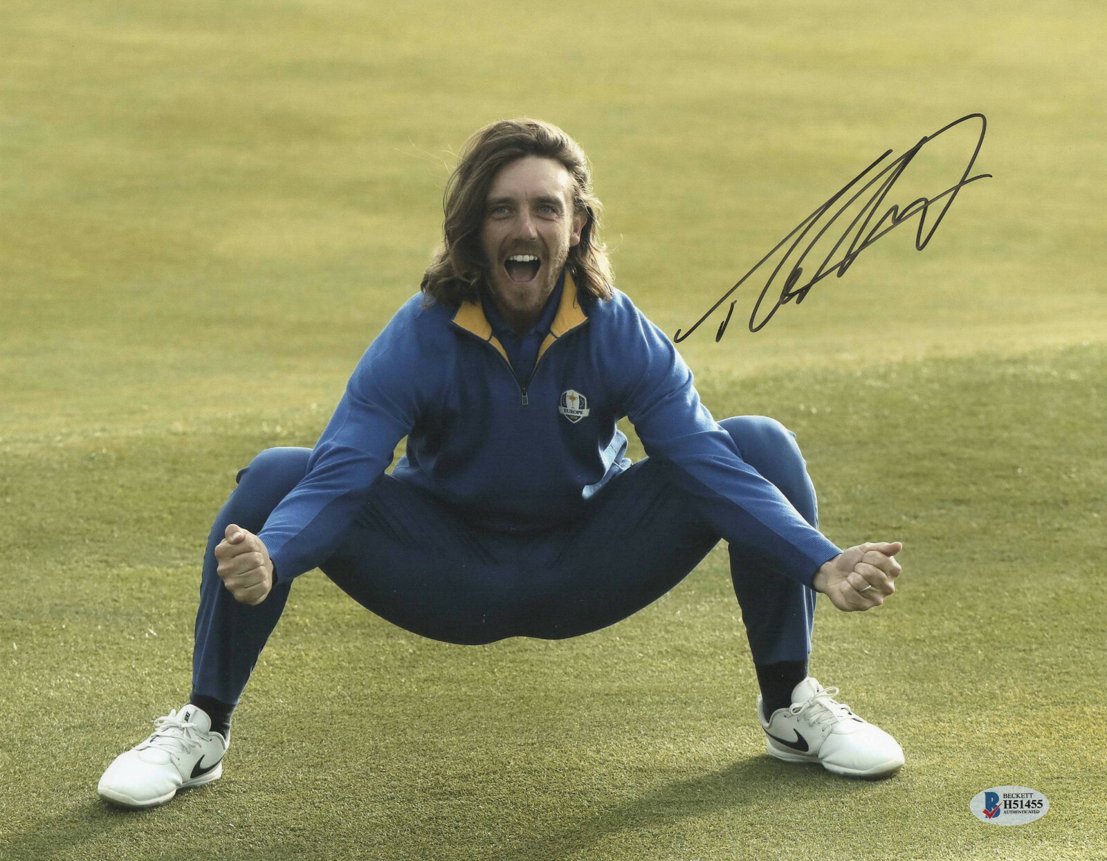 AWSOME TOMMY FLEETWOOD SIGNED 11X14 PHOTO AUTO BECKETT BAS PGA TOUR 2 