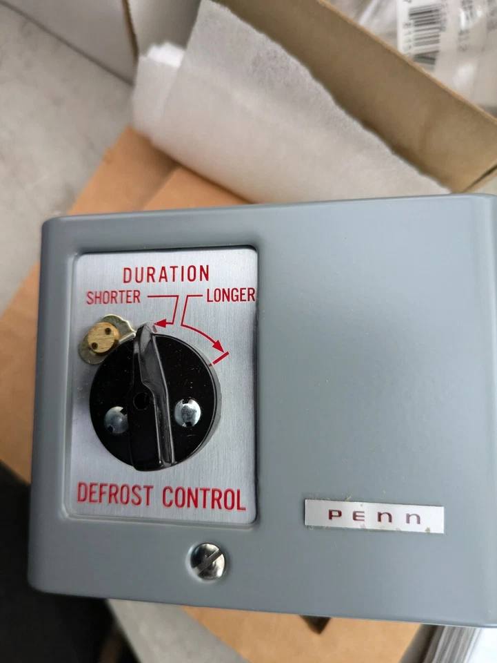 NEW JOHNSON CONTROLS A19ZBC-2C Temperature Defrost Control Line - Image 3 of 4