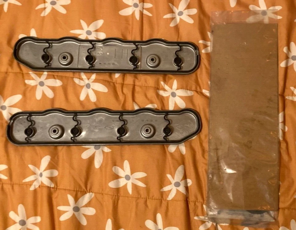 99-04 Ford Mustang Cobra 32 válvulas V8 cubiertas y junta colector de escape 2C5Z9448AA Foto 2 de 3