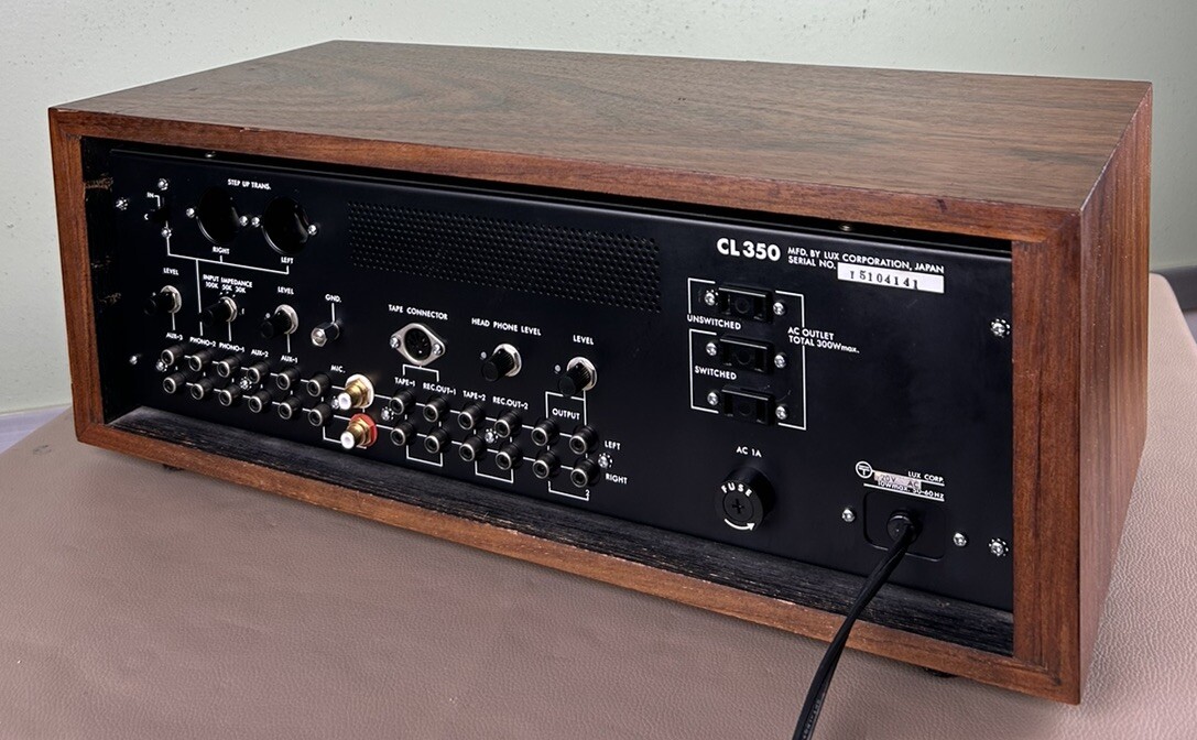 Luxman CL350 Stereo Preamp | Japan | 15104141 Luxman CL350 Stereo Preamp | Japan | 15104141