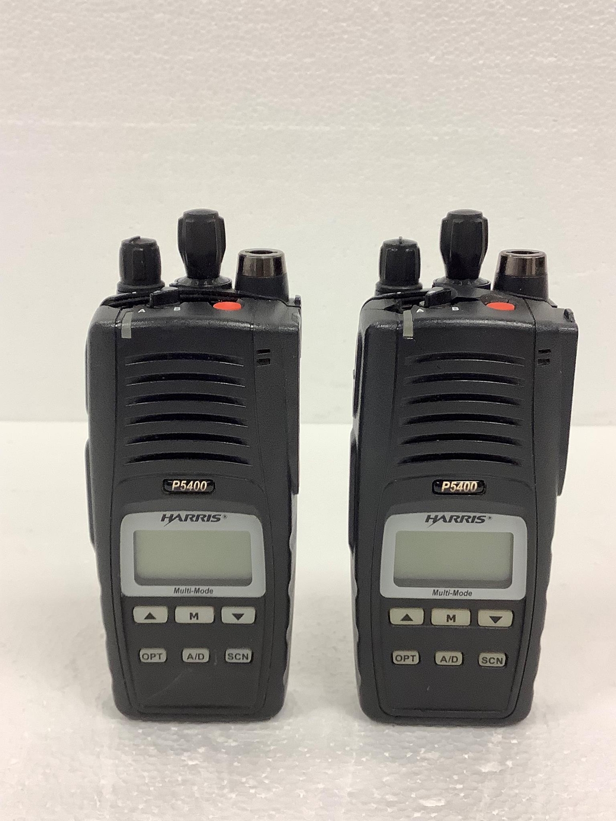 LOT OF 2 HARRIS P5400 MAEX-C81XX 16 Channels Digital Portable Radio, RADIOS ONLY