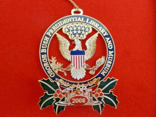 EUC 2008 George Bush Presidential Library Collectible Christmas Holiday Ornament - Picture 1 of 2
