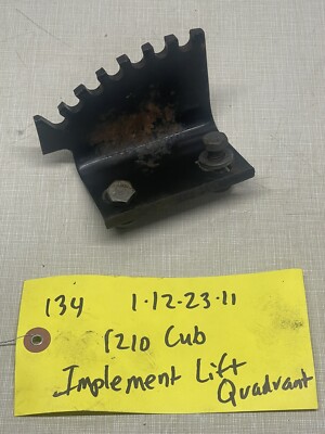 Cub Cadet 1210 Tractor Kohler K301 Engine, Implement Lift Quadrant