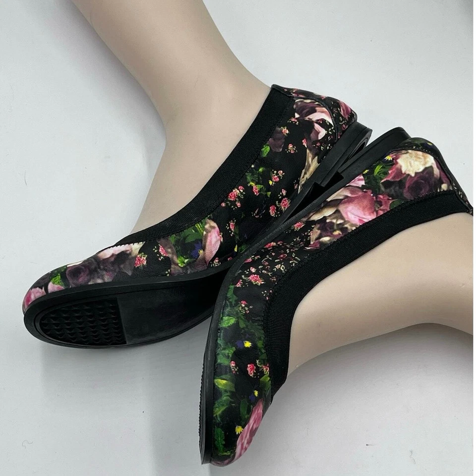 Zapatos planos de ballet Givenchy rosa estampado floral multicolor talla 38/7-7,5 Foto 3 de 4