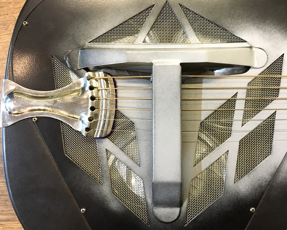 Guitarra acústica National Reso-Phonic Polychrome Tricone Grayburst Resonator 1994 Foto 3 de 4