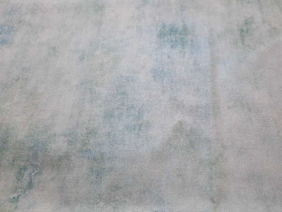 Licuadora Stonehenge 1 yarda monograma 21246 Deb Edwards Northcott azul claro/verde Foto 3 de 4