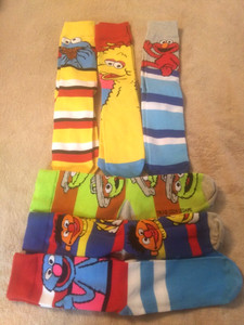 Lot of 6 Pairs Sesame Street Adult Novelty Socks~Cookie Elmo Big Bird Oscar~pz