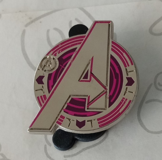Hawkeye Avengers Emblem Marvel 2020 Hidden Mickey Disney Pin 153733