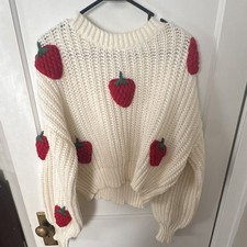 Womens Ivory Chunky-Knit Strawberry Embroider...