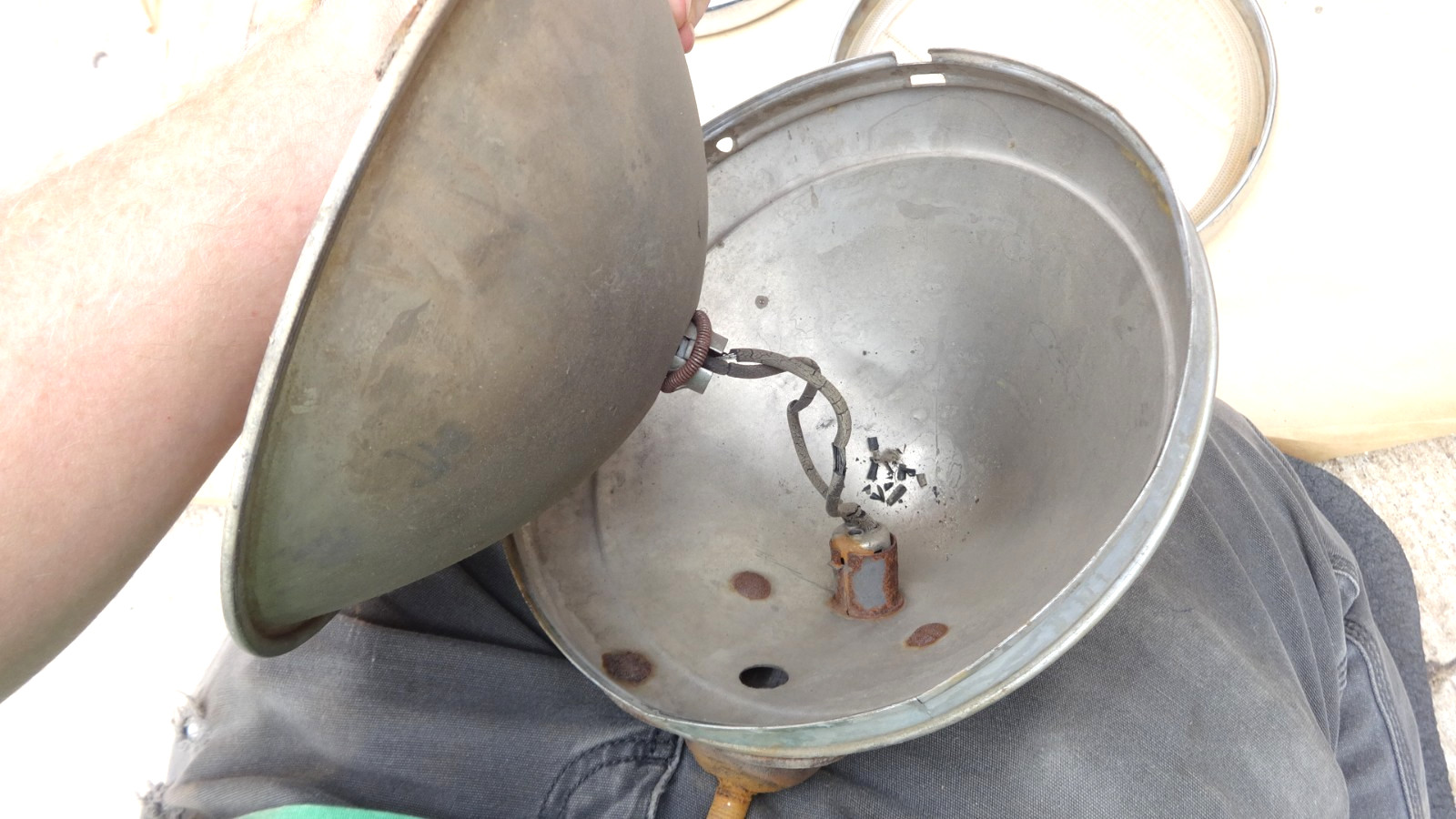 1931 Chevy HEADLIGHT ASSEMBLIES Original GM GUIDE TWILITE pair