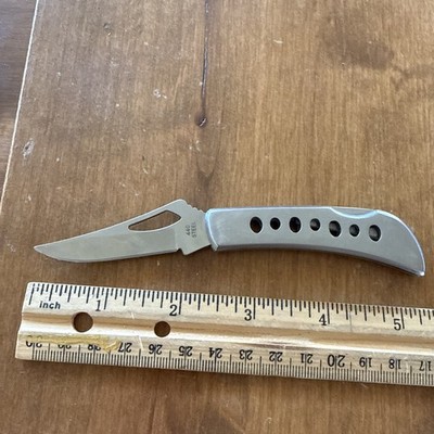CLASSIC ONE BLADE FROST CUTLERY FLYING FALCON POCKET KNIFE