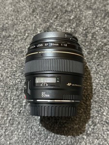 Canon EF 85mm F/1.8 USM Lens