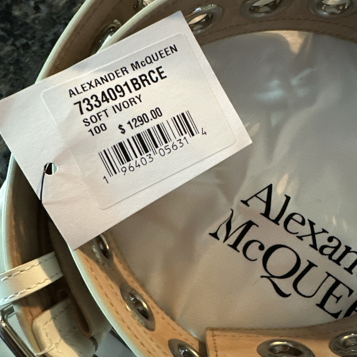 NWT $1290 Alexander McQueen Large Eyelet Leather Stunning