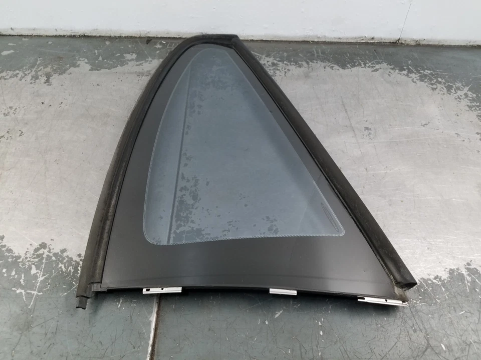 Pontiac GTO 2006 lado izquierdo del conductor cuarto de vidrio #9191 A1 Foto 3 de 4