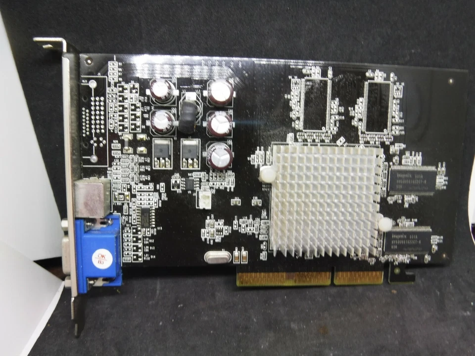 ATI Radeon 9550 AGP 128MB DDR VGA/DVI/TV-OUT PN-AA-95500-T016V406002089 - Image 2 of 3