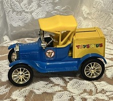 ERTL 1993 Toys  R  Us 1918 Runabout Bank Die Cast Original In Box Very Clean