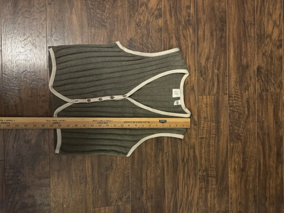 GAP Sweater Vest Women's Button Front V-Neck Green Ribbed Knit Sz:L - Image 3 of 4