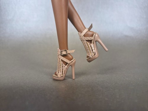 Shoes for Fashion Royalty 2,6, NuFace dolls 2.0, Integrity Toys, DominionDoll