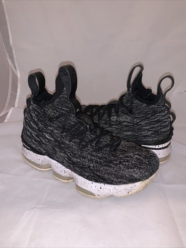 lebron oreo 15