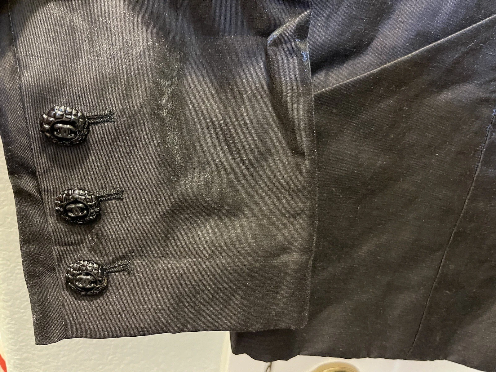 GIACCA CHANEL RUNWAY 20CC BOTTONE~CC~FODERATA IN SETA SPLENDIDA ELEGANTE NERA SCINTILLANTE 44