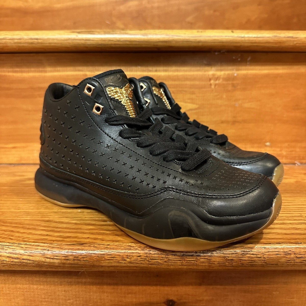 Nike Kobe X 10 Mid EXT QS “Black Gum” Size 7 Men
