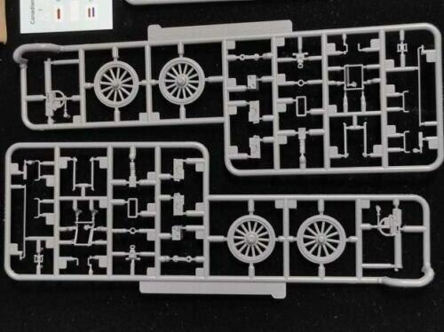 1:35 Copper State Models #35006 - Porta MG corazzato canadese, kit plastica - Foto 3 di 11