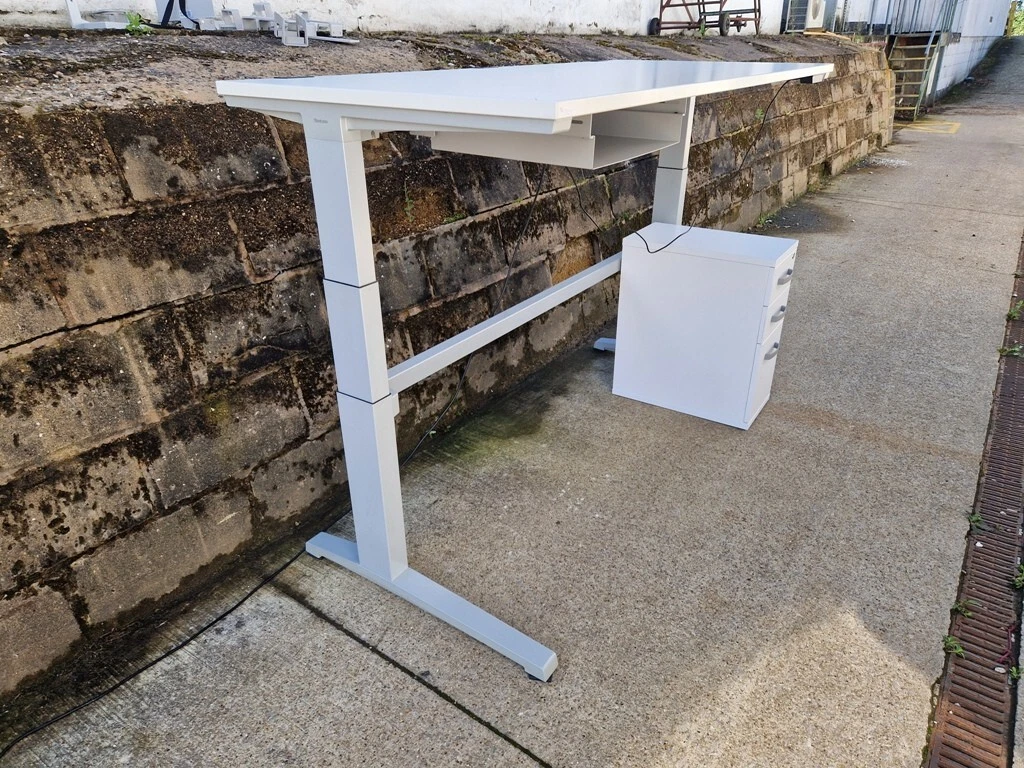 Steelcase sit stand deals
