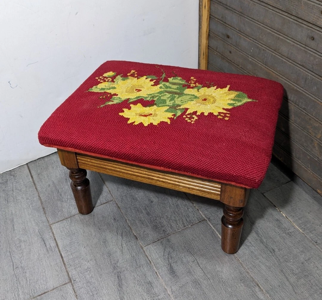 Solid 2024 wood footstool