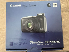 Canon PowerShot SX230 HS 12.1 MP 14X GPS Excellent Condition Complete with Case