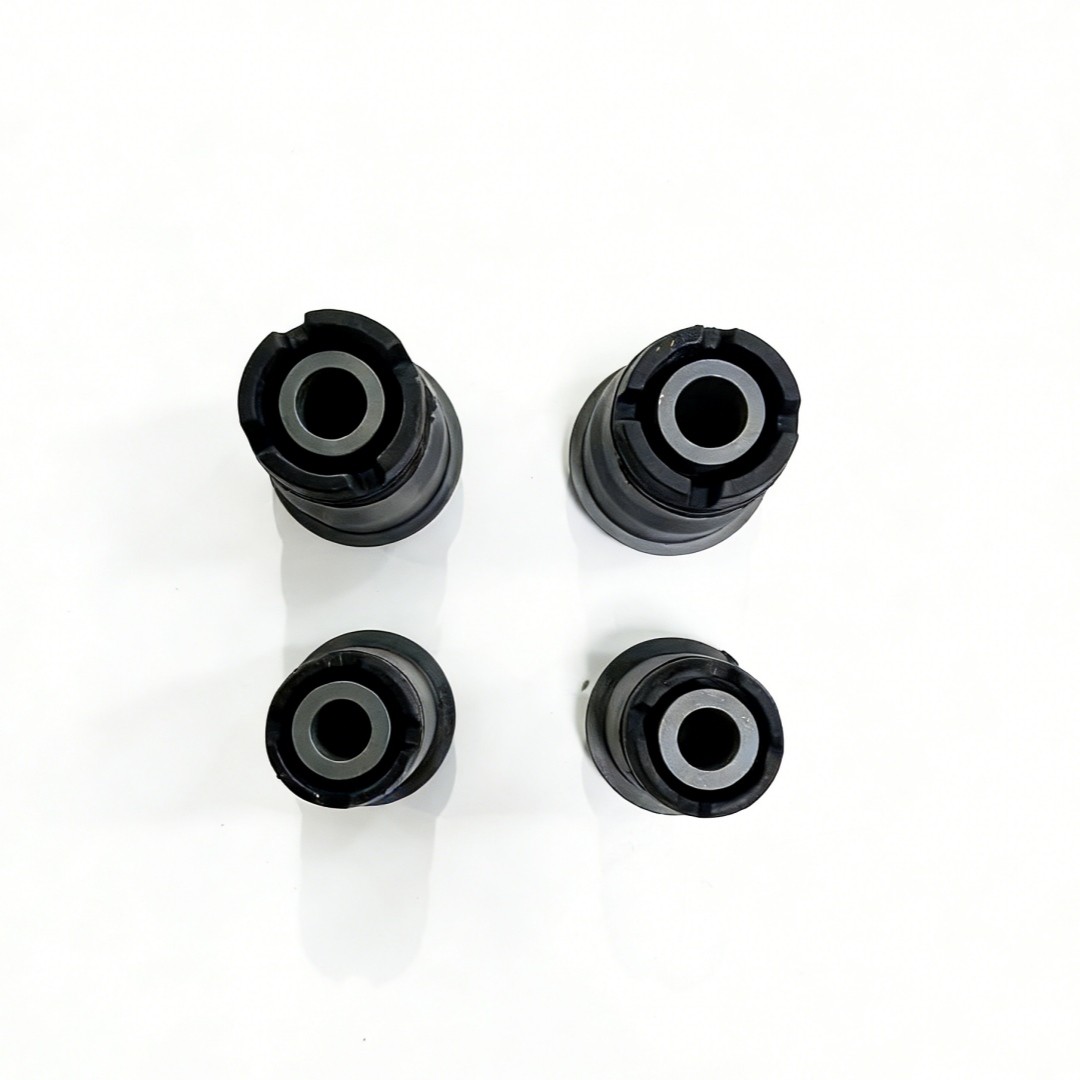 544003KD2A 4Pcs Front Axle Subframe Bush Fit Nissan Pathfinder R52