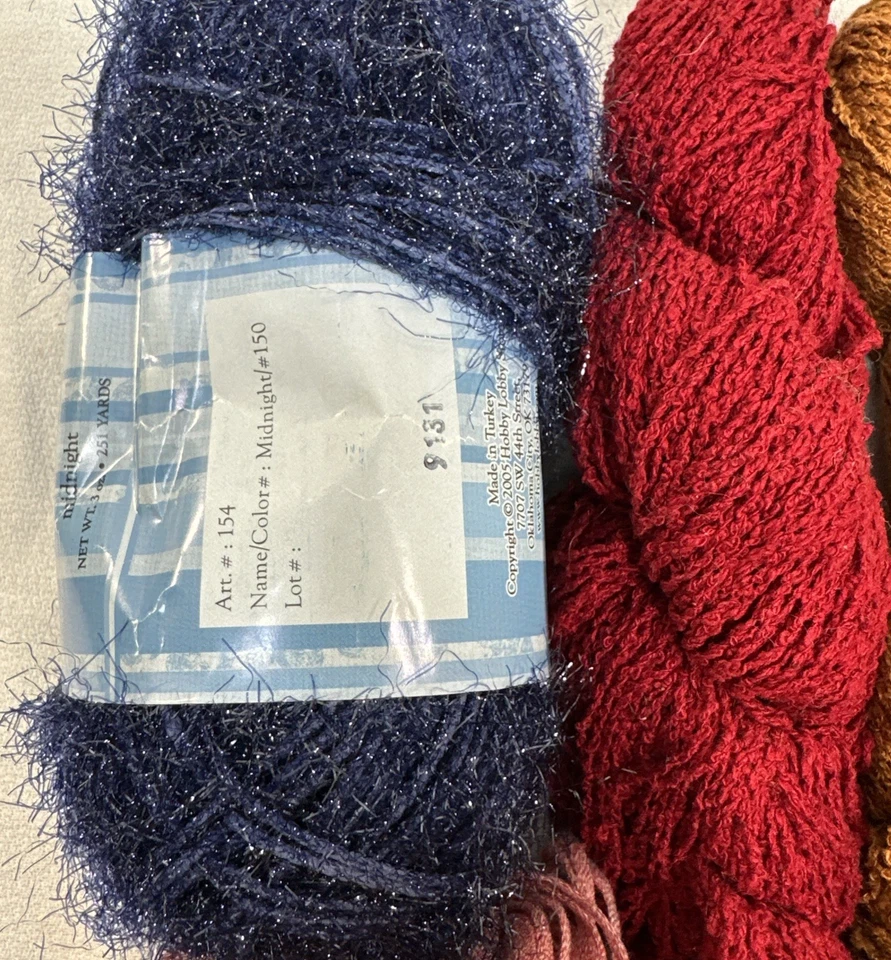 Lot Of Yarn 26 Skeins, Balls & Bundles - Assorted Brands, Colors - 3lbs - Image 4 of 4