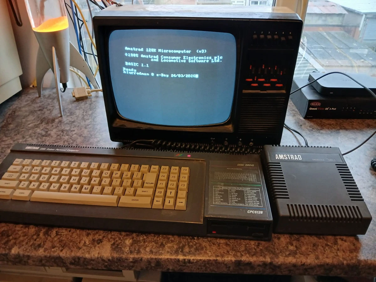 Ordinateur Vintage Amstrad CPC 464 + écran Schneider GT 64 – Fonctionnel